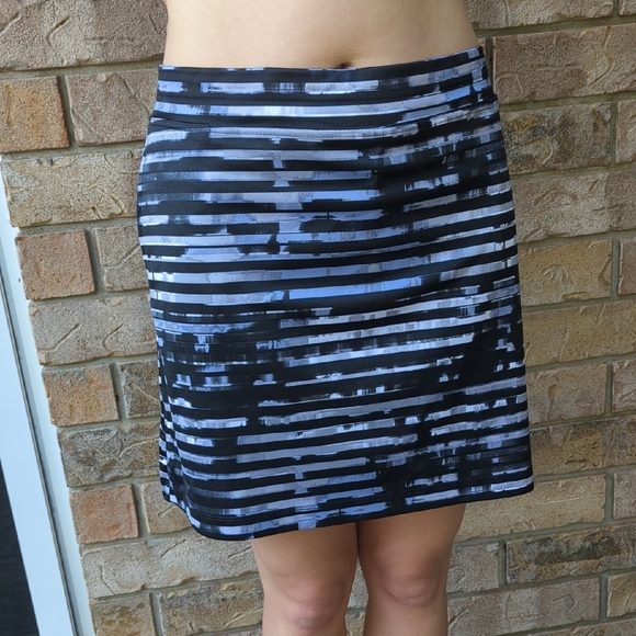 Golf Skort - Picture 1 of 7